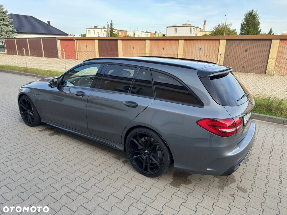 Mercedes-Benz Klasa C AMG 63 AMG Speedshift 7G-MCT - 3