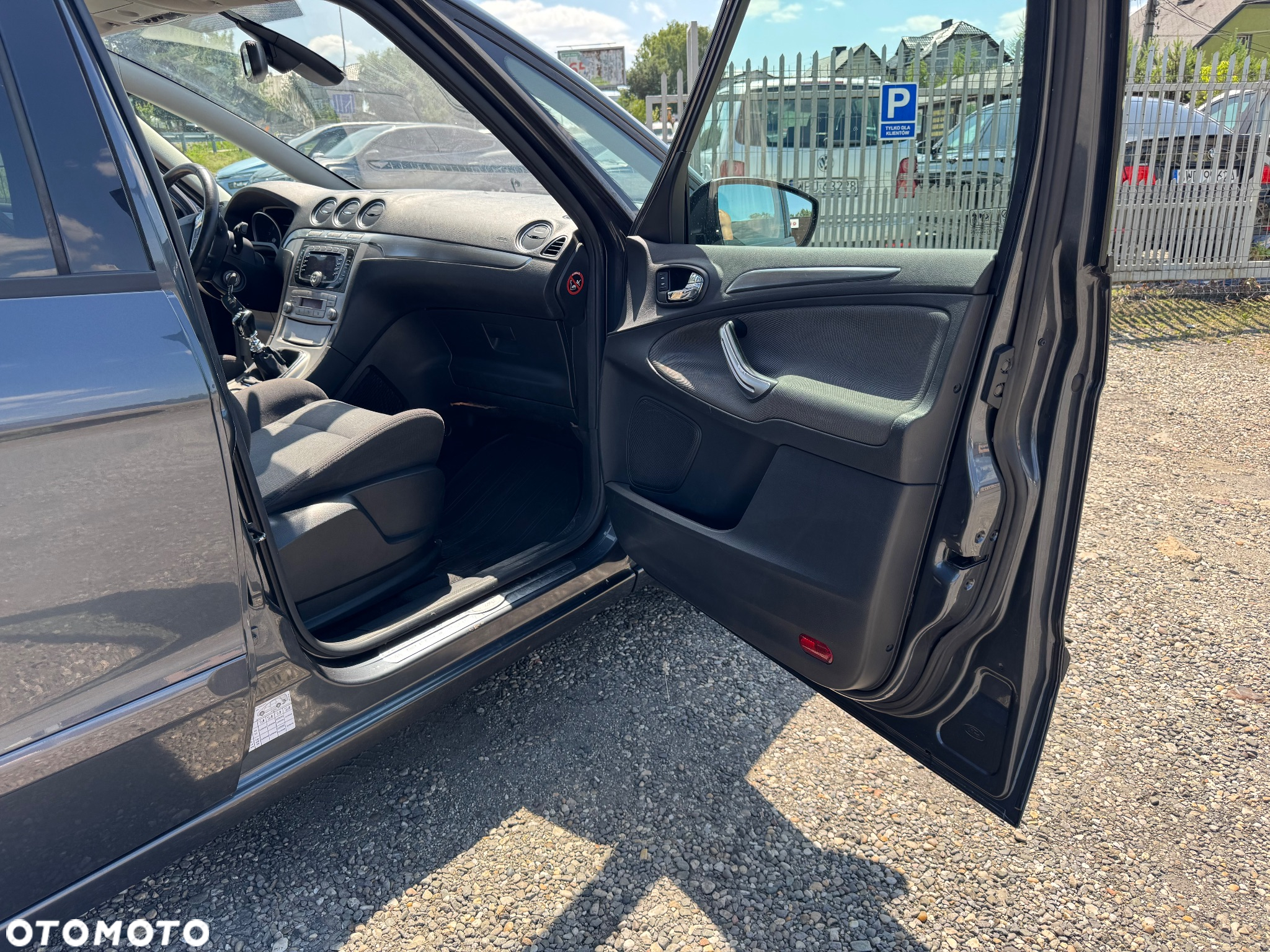 Ford S-Max - 23