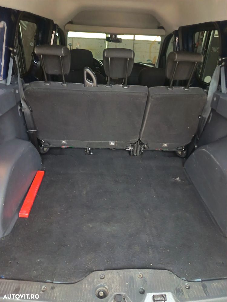 Dacia Dokker TCe 102 GPF Laureate - 4