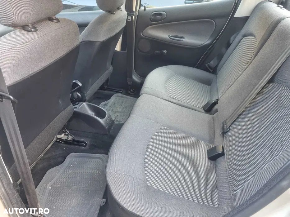 PEUGEOT 206 2008 — imagine 6