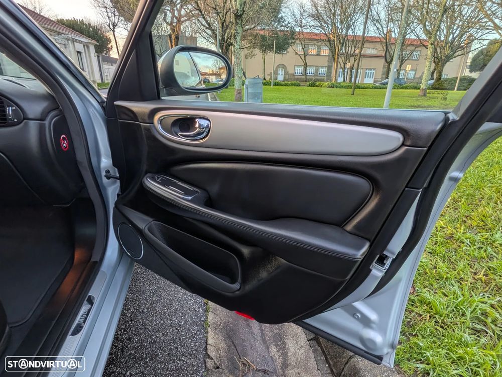 Jaguar XJ XJ6 2.7 D V6 Executive - 31