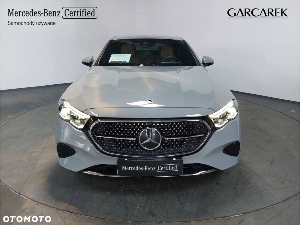 Mercedes-Benz Klasa E - 7