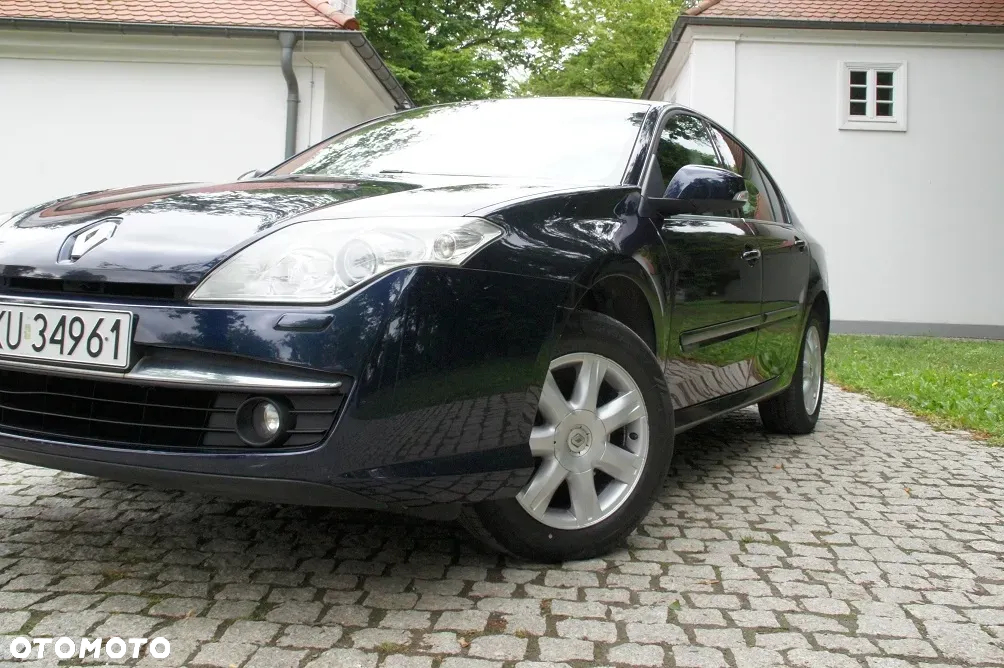 Renault Laguna 2.0 16V Dynamique - 8