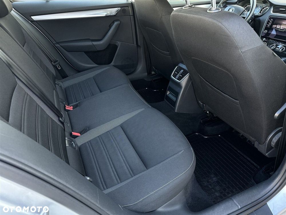 Skoda Octavia 1.0 TSI Ambition - 8