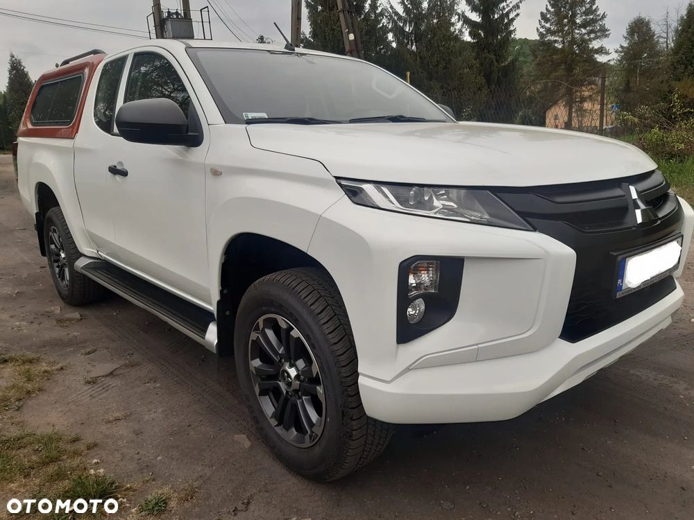 Mitsubishi L200 Pick Up 4x4 S&S Double Cab Basis - 3