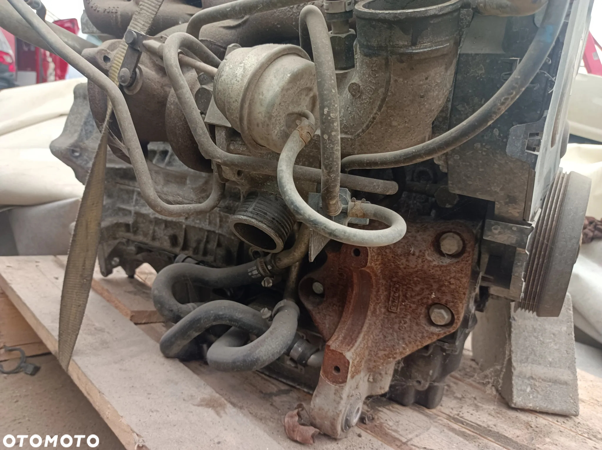 Kompletny silnik B5254T 2.5T R5 230KM Volvo V70 XC70 S80 - 6