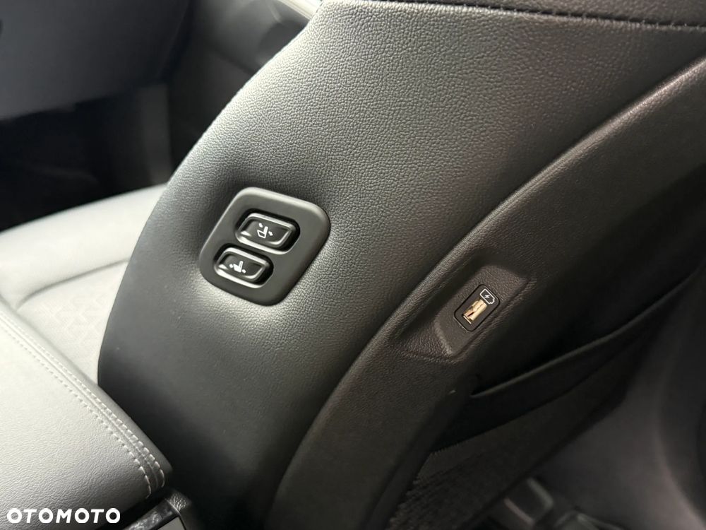 Kia Sorento - 14