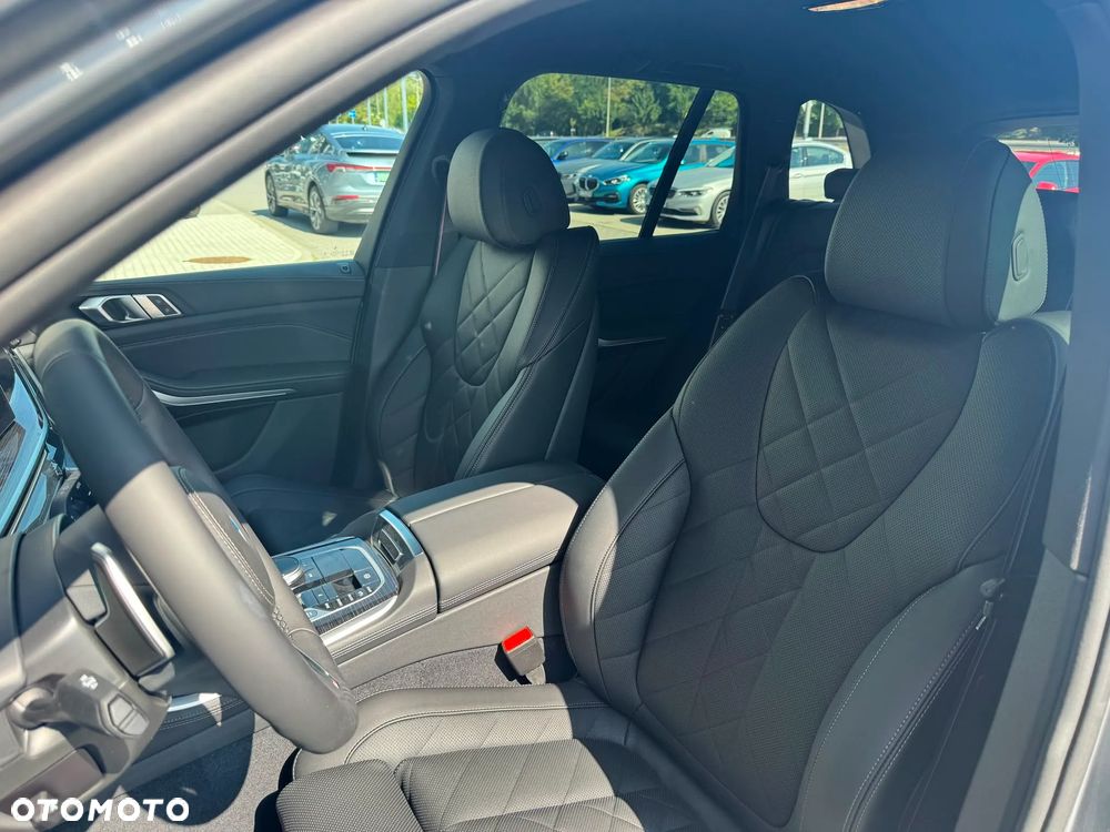 BMW X5 xDrive30d mHEV - 10