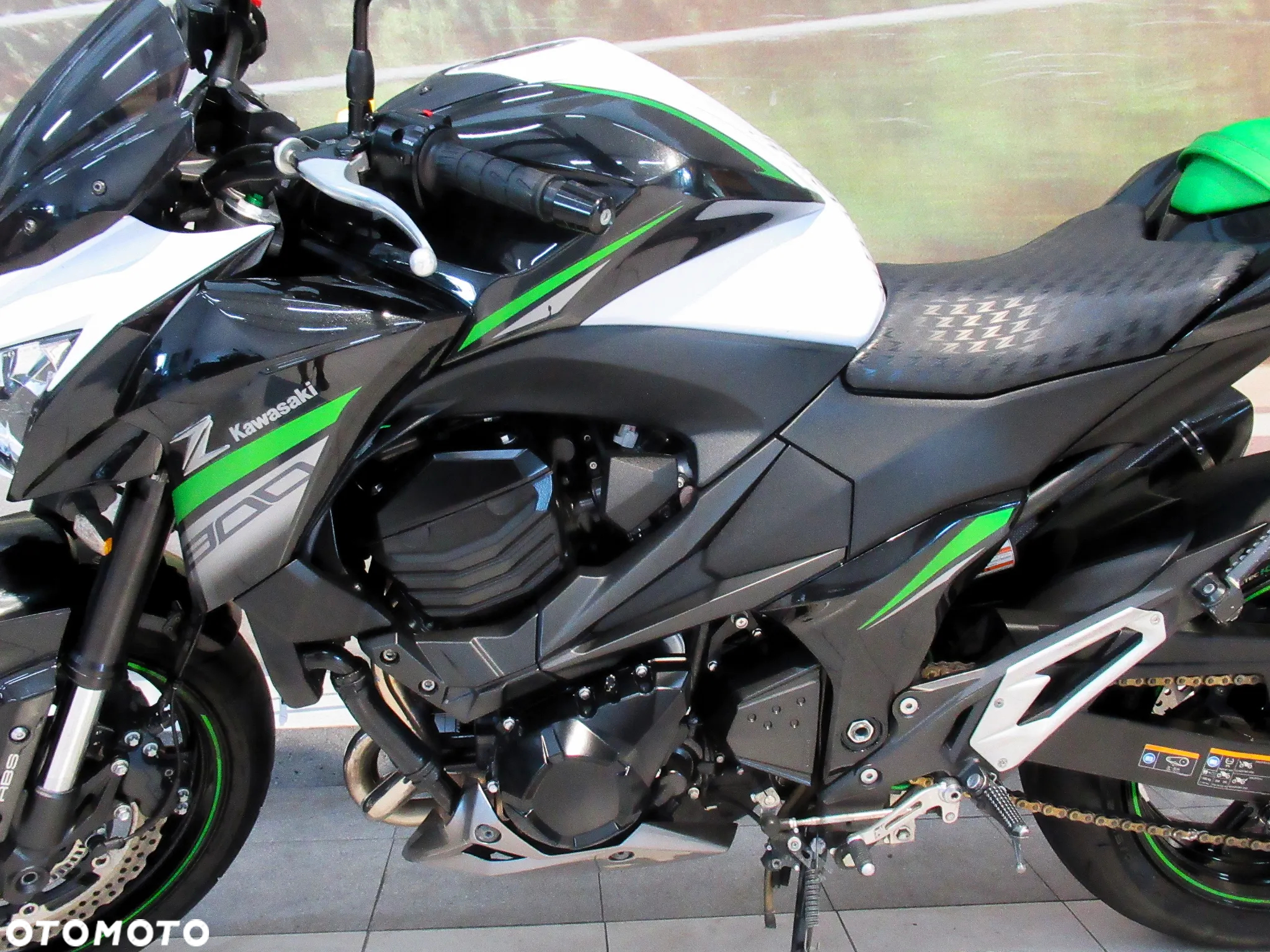 Kawasaki Z - 12