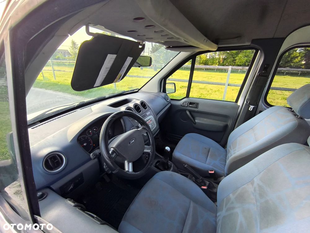 Ford Transit Connect - 12
