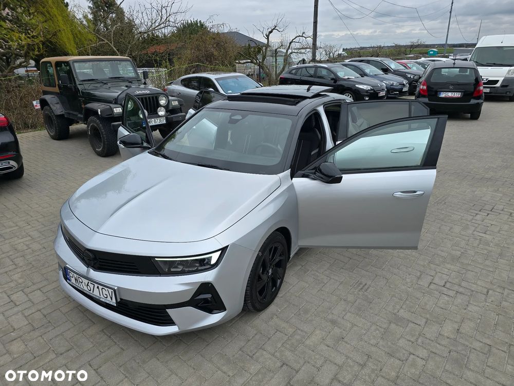 Opel Astra - 36