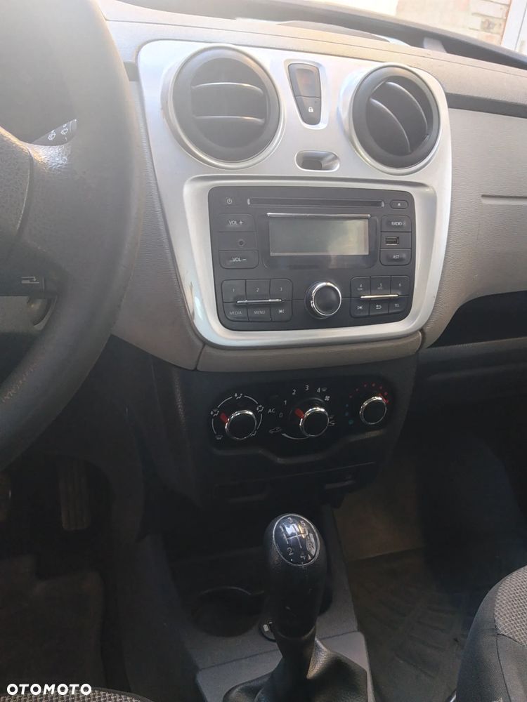 Dacia Dokker - 5