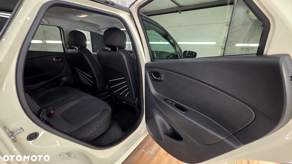 Renault Captur - 33