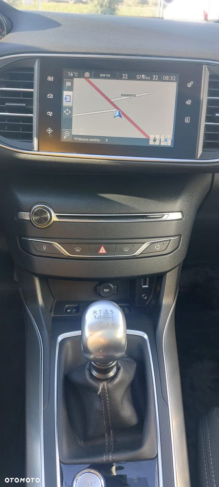 Peugeot 308 HDi FAP 150 Business Line Niveau 2 - 11