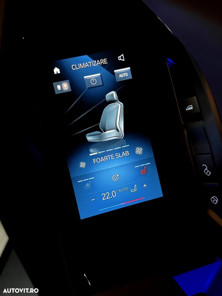 BMW Seria 7 740d xDrive MHEV - 25
