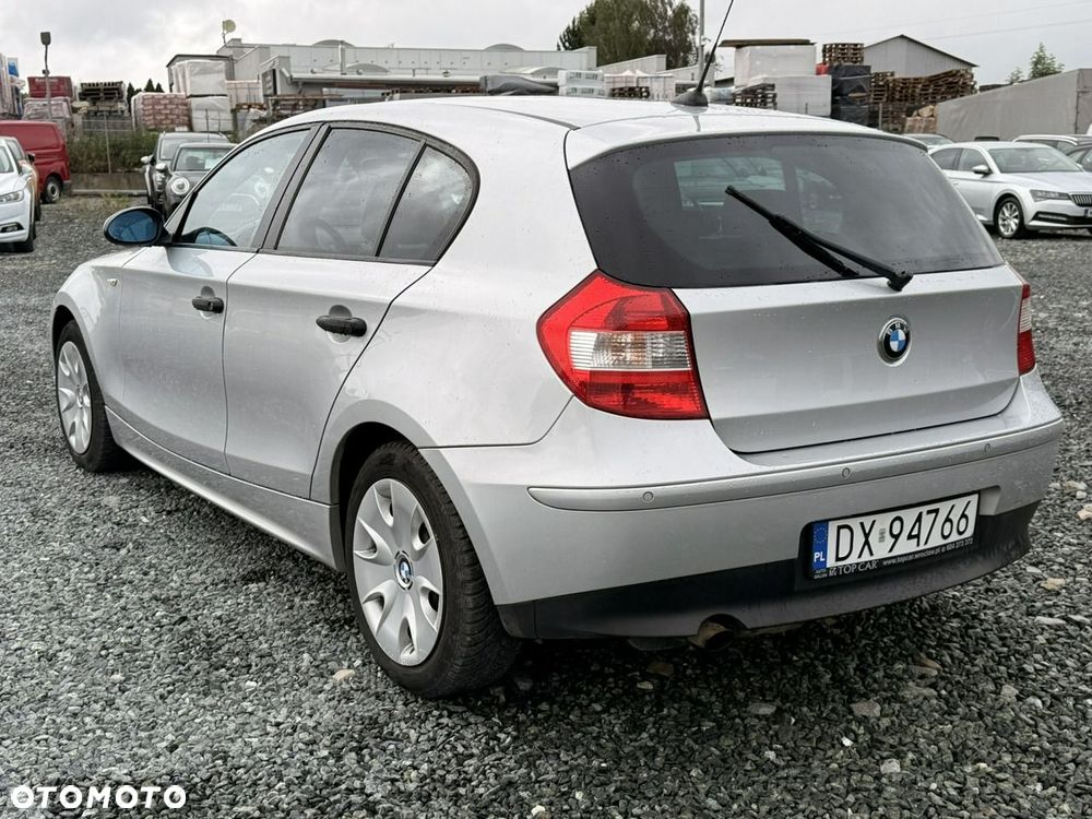BMW Seria 1 116i - 7
