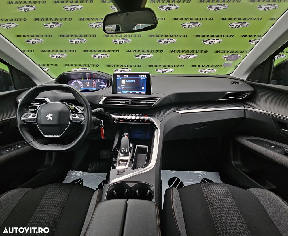 Peugeot 3008 1.2 PureTech Turbo S&S EAT6 Active - 8