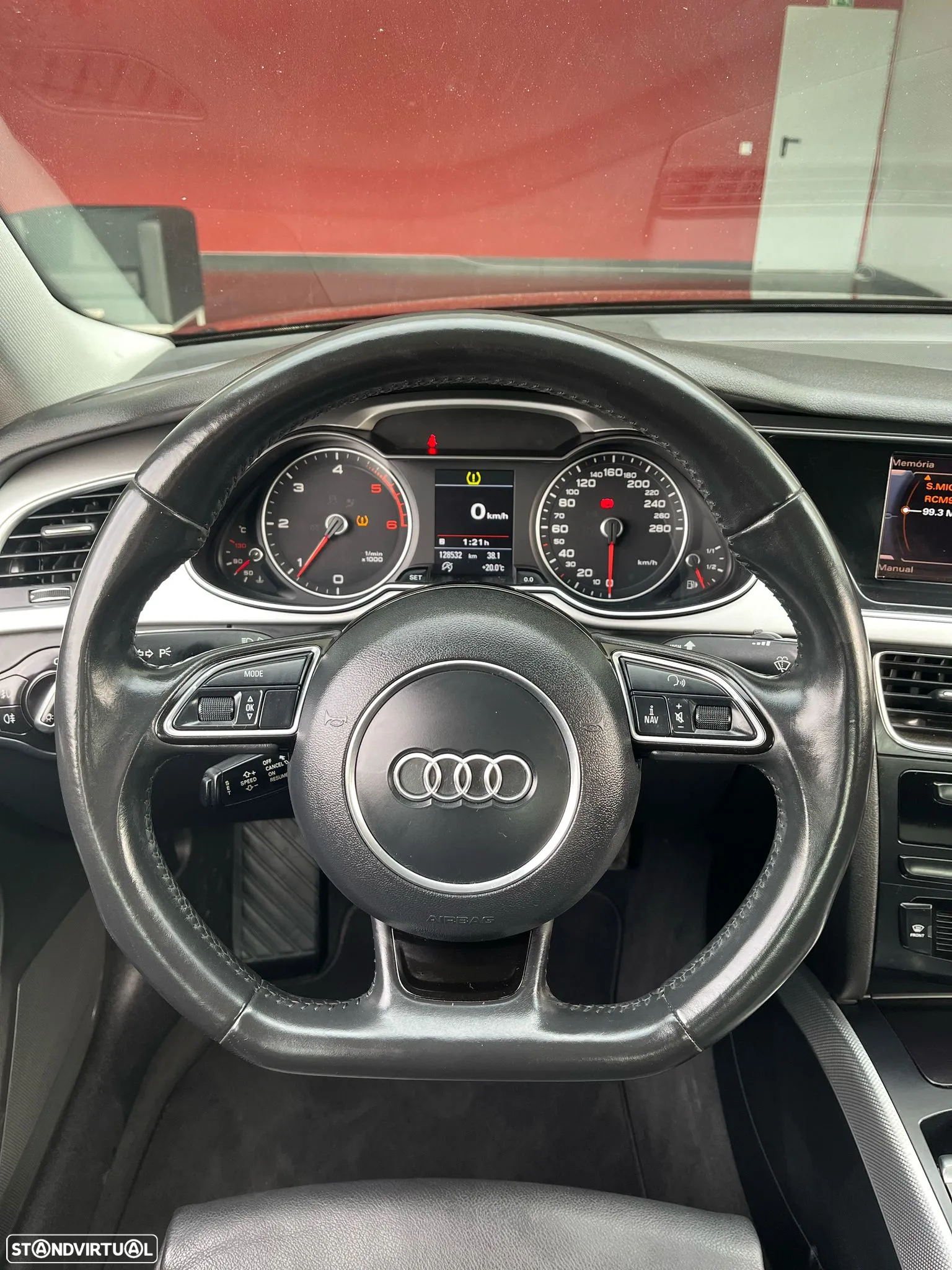Audi A4 2.0 TDI Business Line S-line - 8