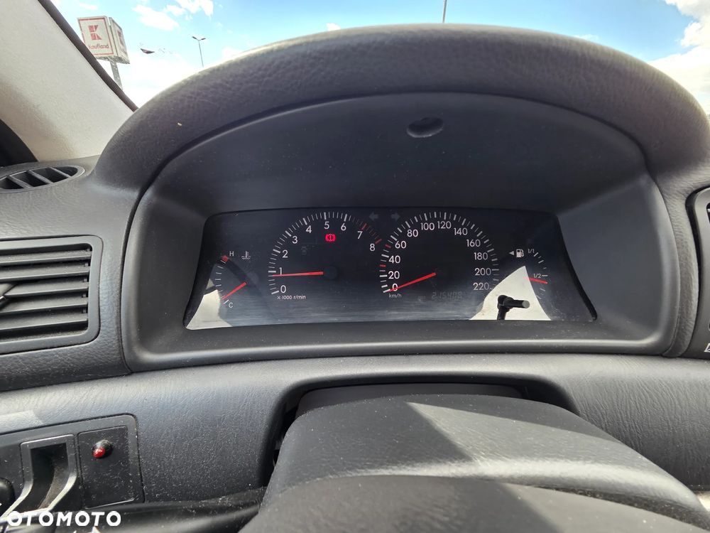 Toyota Corolla ver-1-4-vvt--i-terra - 6