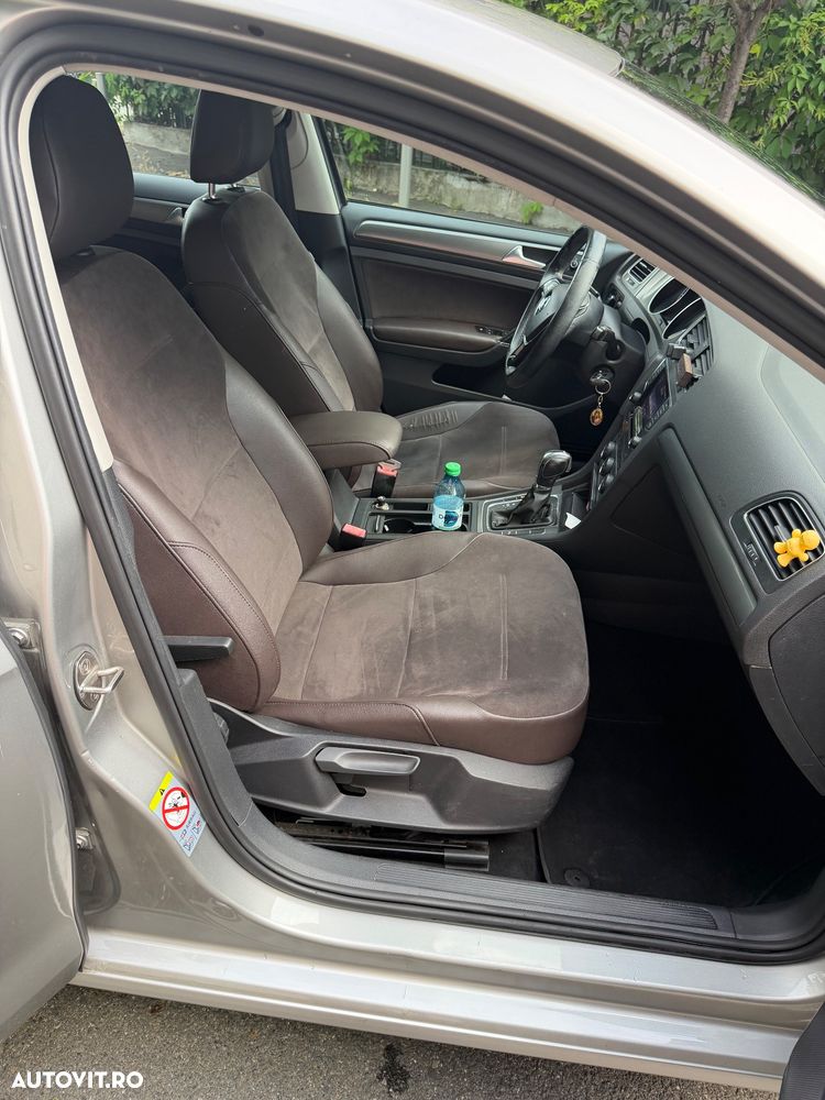 Volkswagen Golf 1.6 TDI DPF DSG Highline - 3