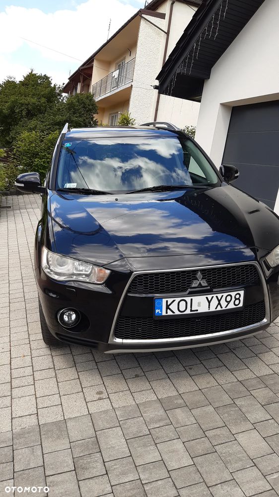 Mitsubishi Outlander 2.0 DID Intense + - 5