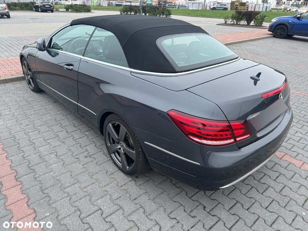Mercedes-Benz Klasa E - 15