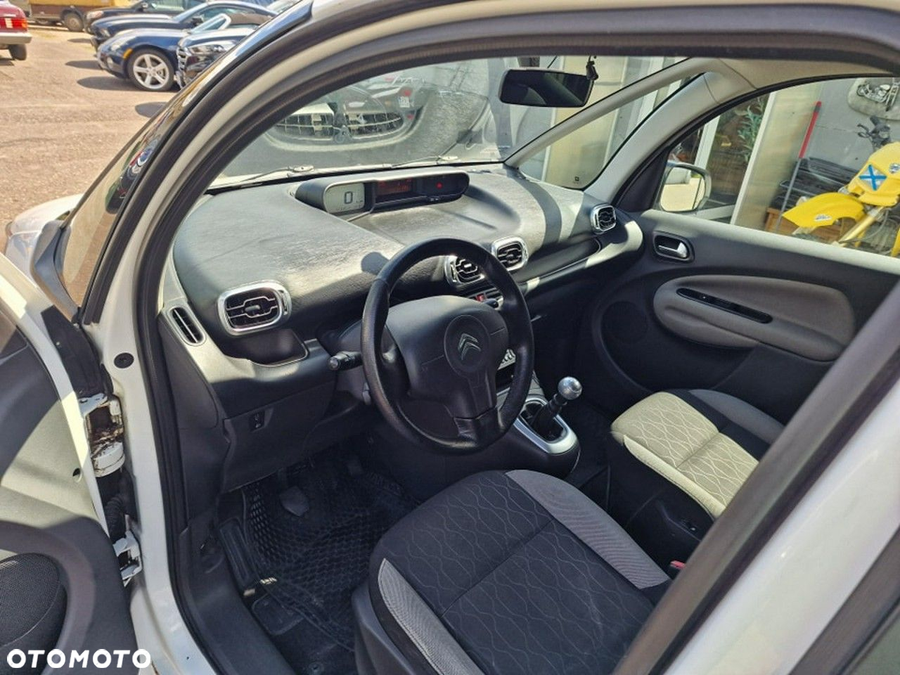 Citroën C3 Picasso HDi 115 FAP Tendance - 7