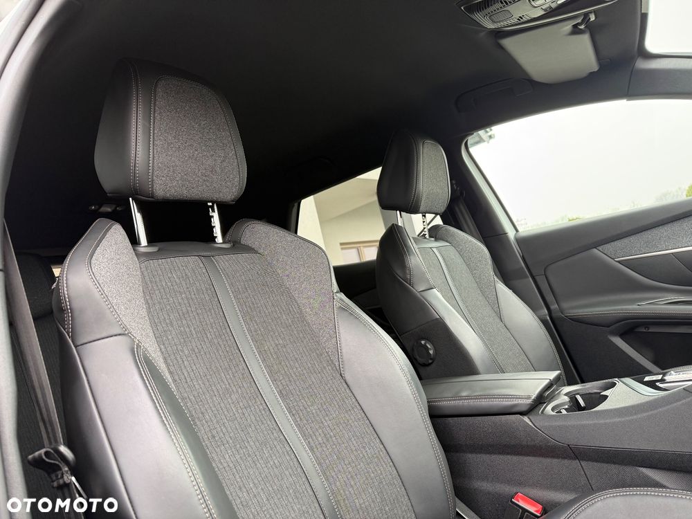 Peugeot 3008 BlueHDi 130 Stop & Start EAT8 GT - 19