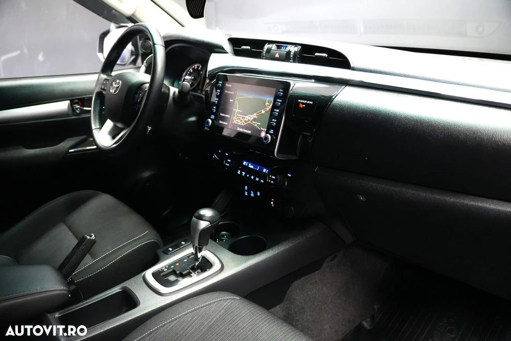 Toyota Hilux 4x4 Double Cab Autm. Executive - 10