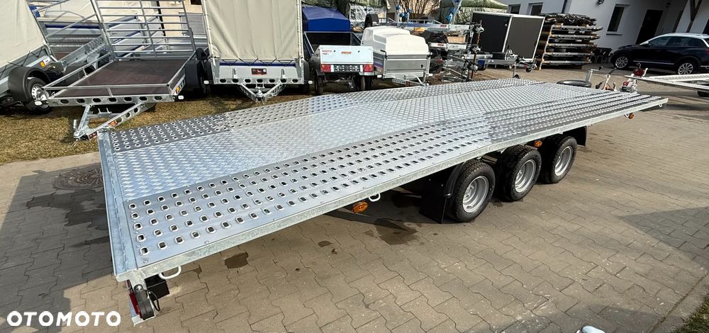 Niewiadów Laweta samochodowa  NIEWIADÓW Jupiter 3 osie 550x210 cm, DMC: 3500kg - 6