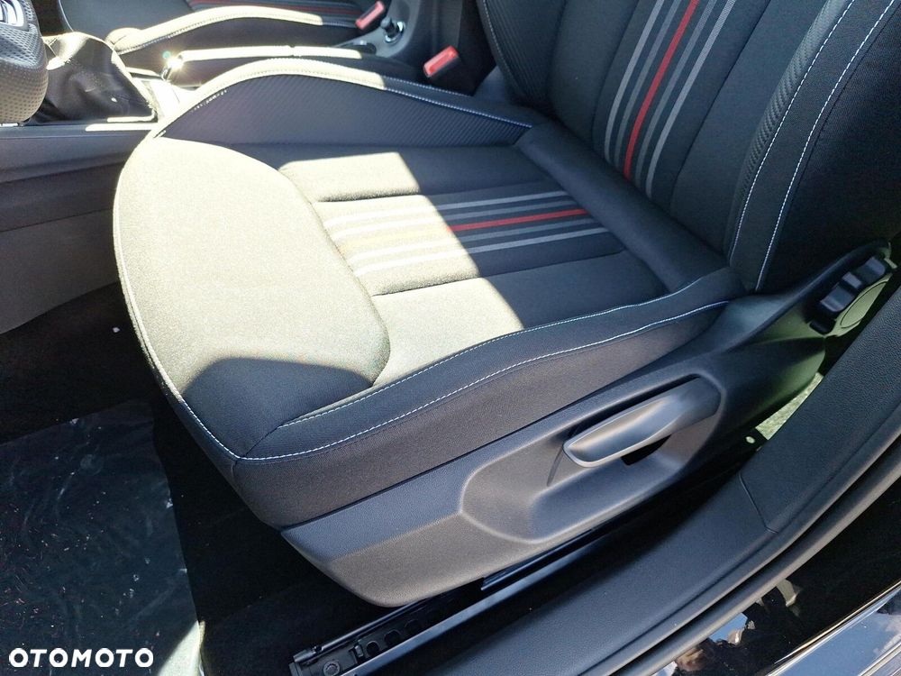 Skoda Kamiq 1.5 TSI Monte Carlo DSG - 31
