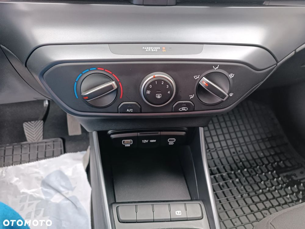 Hyundai i20 - 10