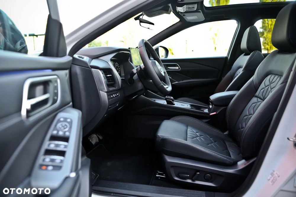 Nissan Qashqai 1.3 DIG-T Tekna DCT - 23