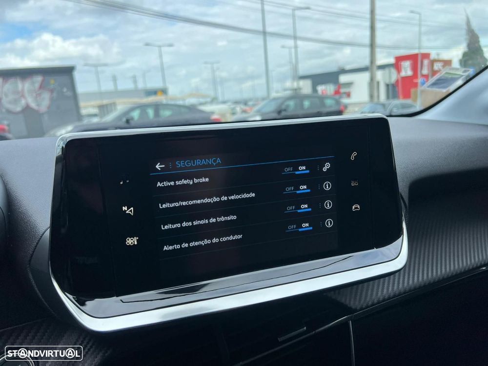 Peugeot 208 1.2 PureTech Allure EAT8 - 13