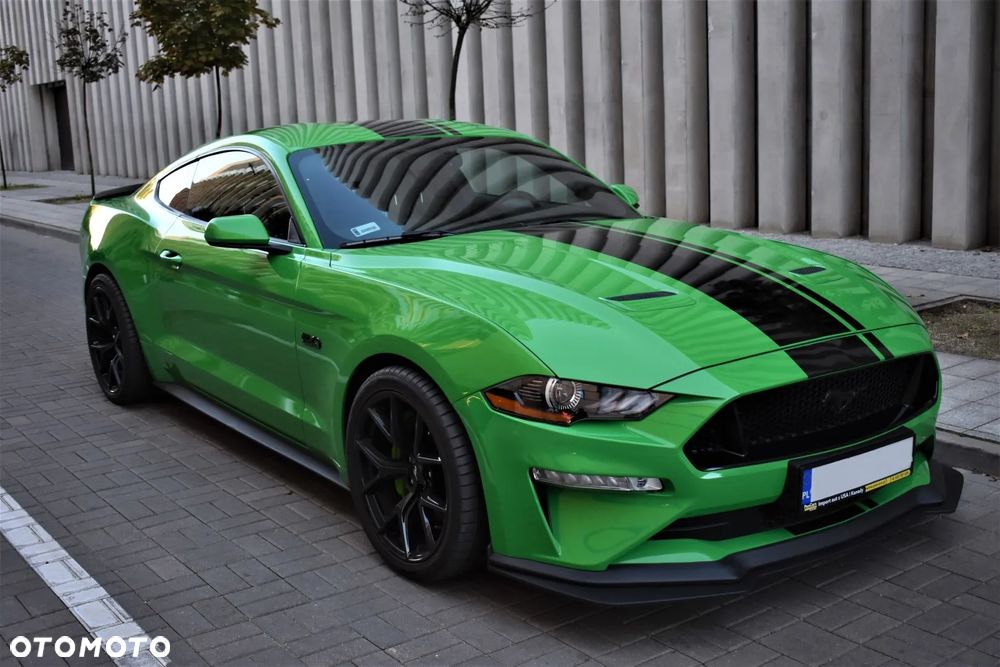Ford Mustang - 2