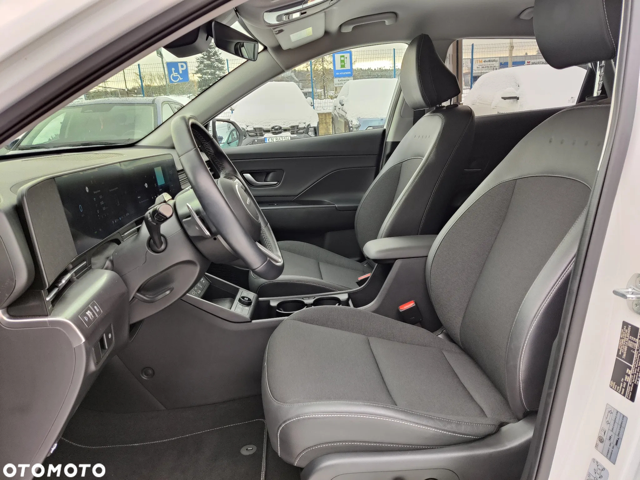 Hyundai Kona Electric 65kWh Executive - 16