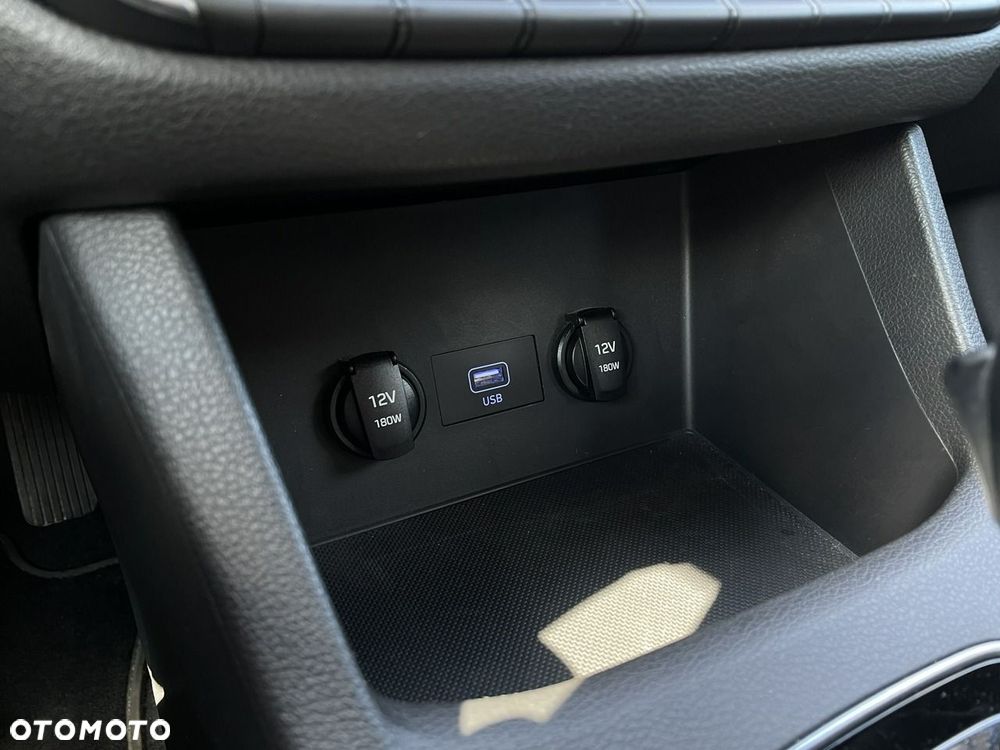 Hyundai i30 - 23