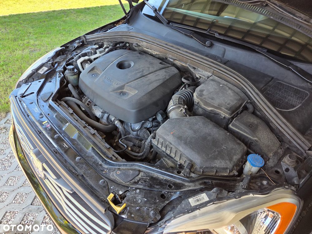 Volvo XC 60 T6 AWD Geartronic Summum - 25
