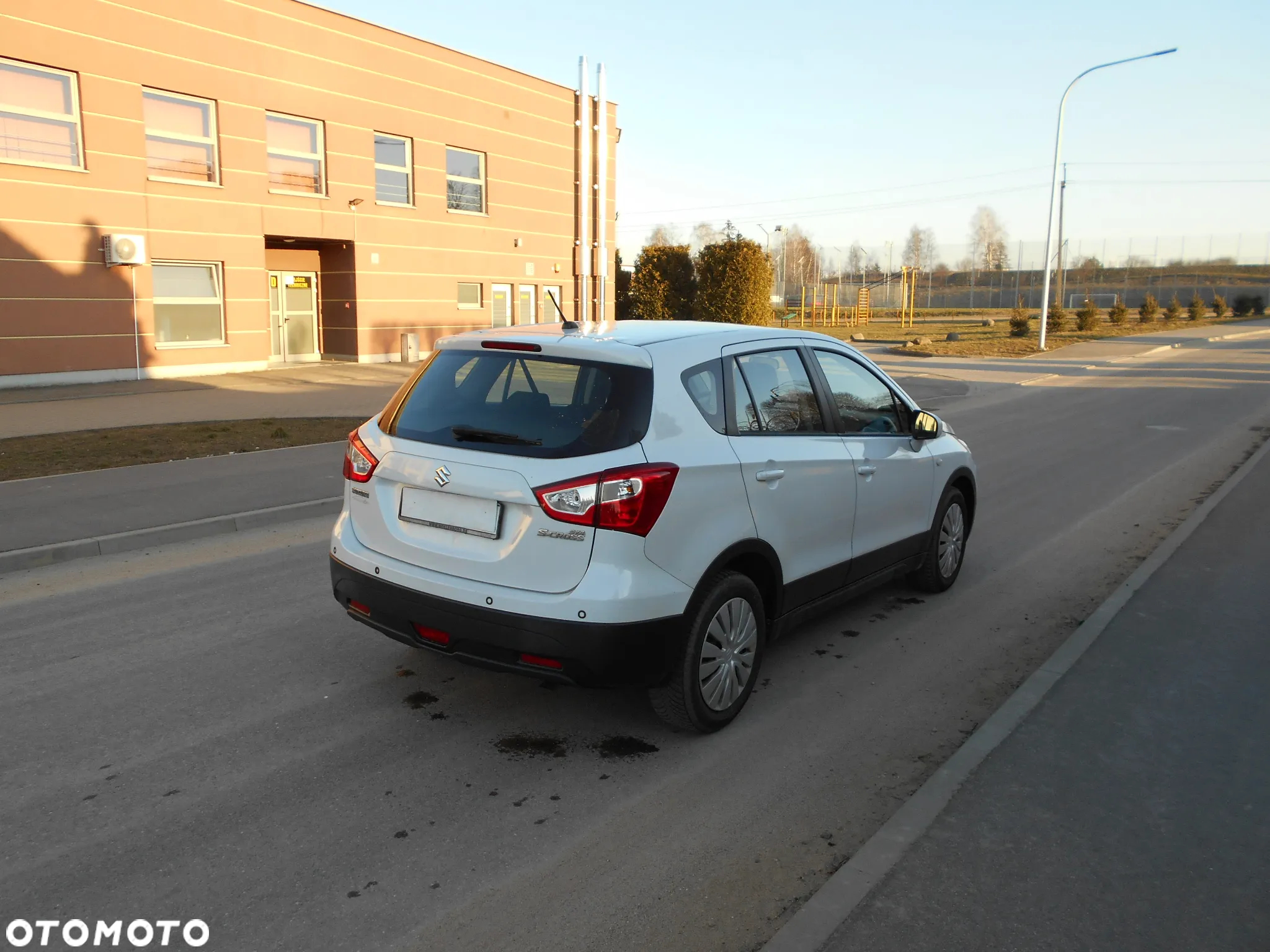 Suzuki SX4 S-Cross 1.6 Elegance - 5