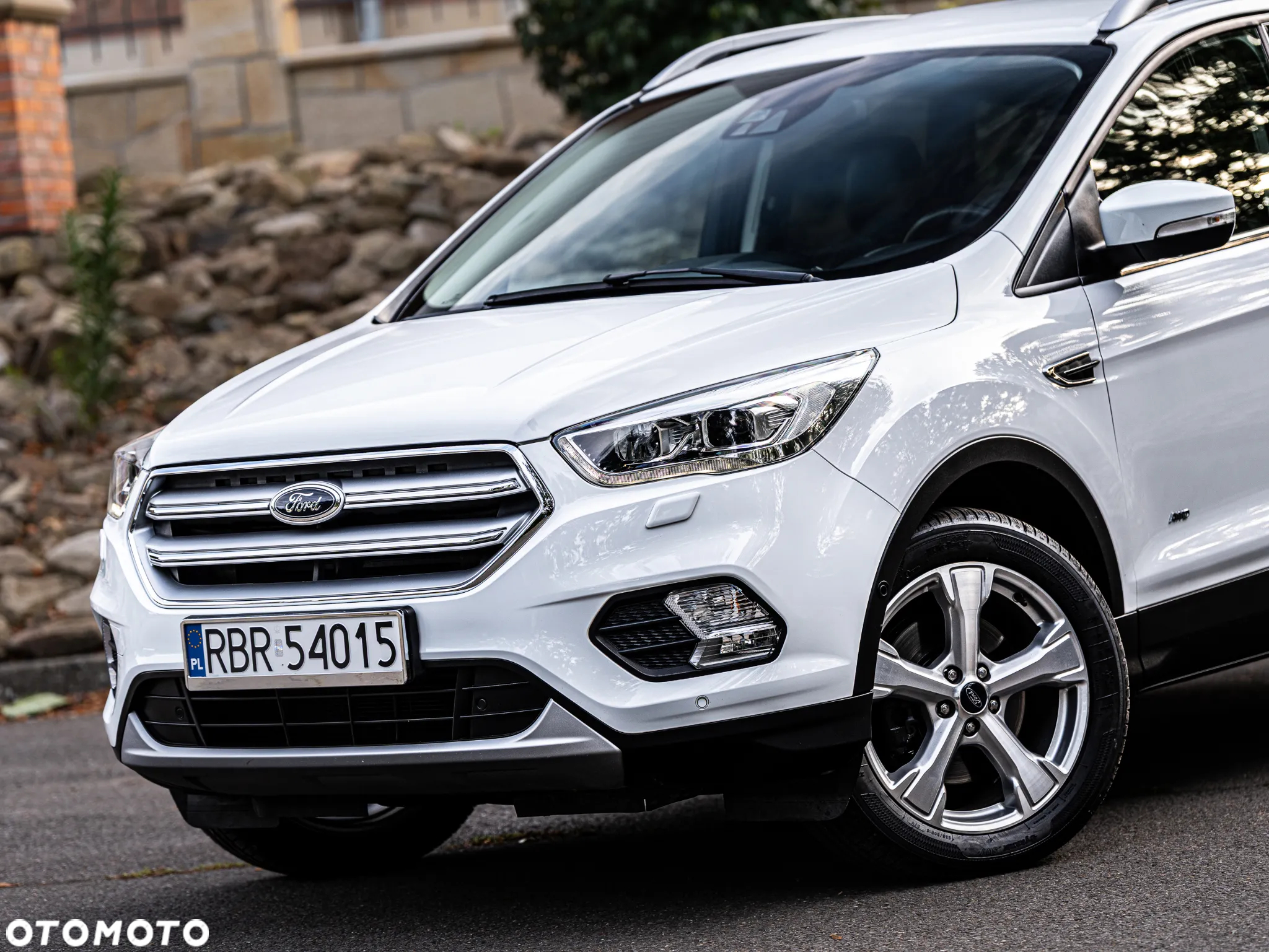 Ford Kuga 1.5 EcoBoost 4x4 Titanium - 16