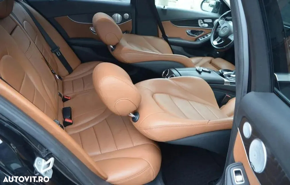 Mercedes-Benz C - 16