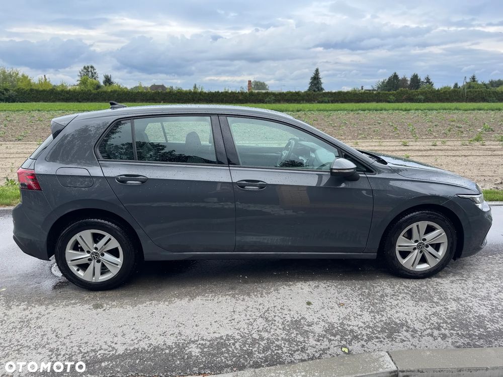 Volkswagen Golf 2.0 TDI Life - 12