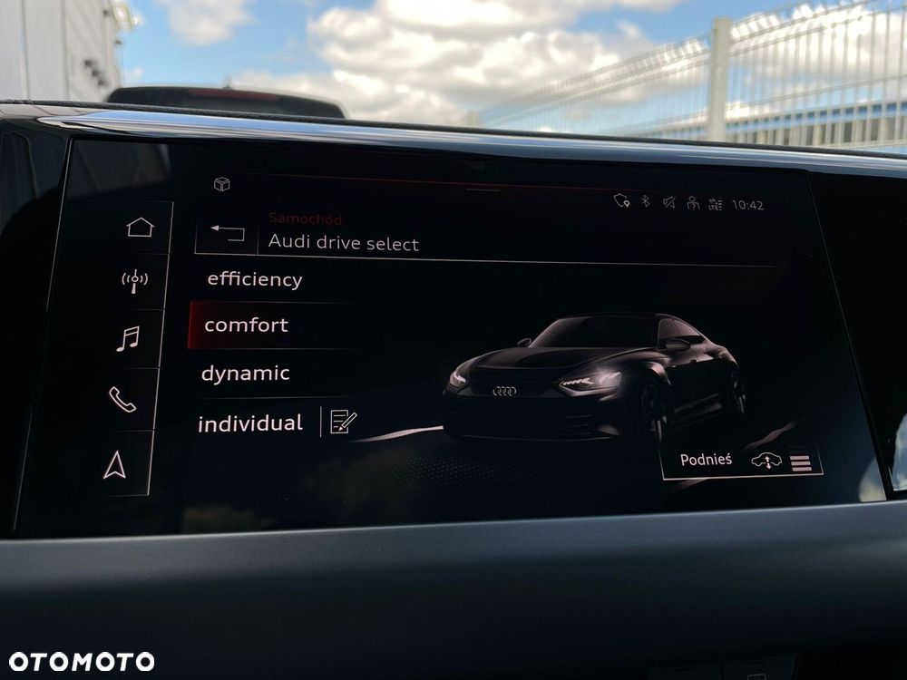 Audi e-tron GT - 30