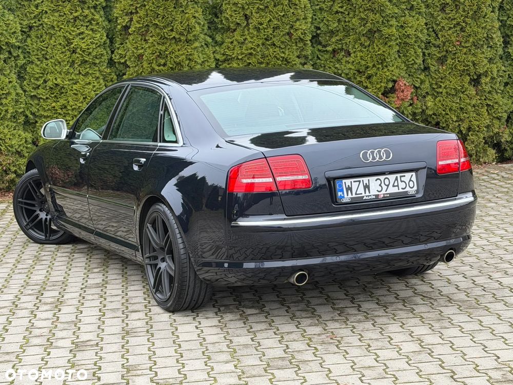 Audi A8 4.2 FSI L Quattro - 12