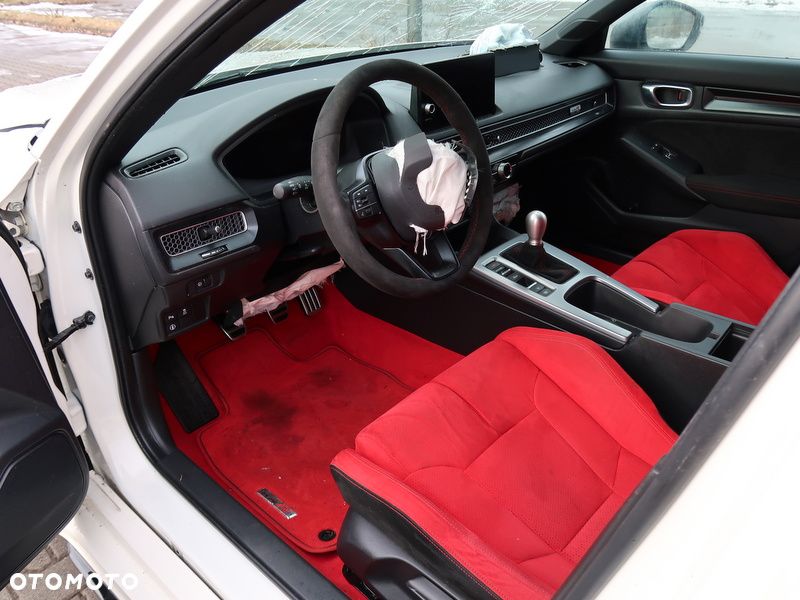 Honda Civic 2.0 T Type R - 12