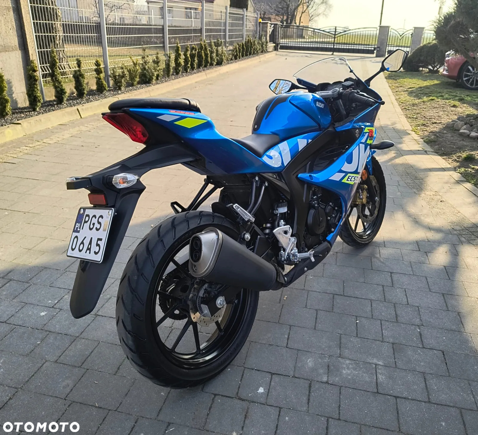 Suzuki GSX-R - 8