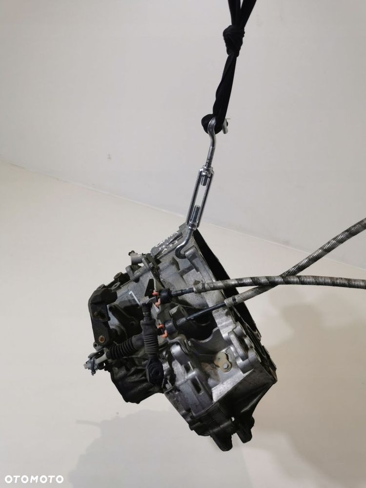 SKRZYNIA BIEGÓW CHEVROLET CAPTIVA OPEL ANTARA 2.0 VCDI GL2 96420073 - 8