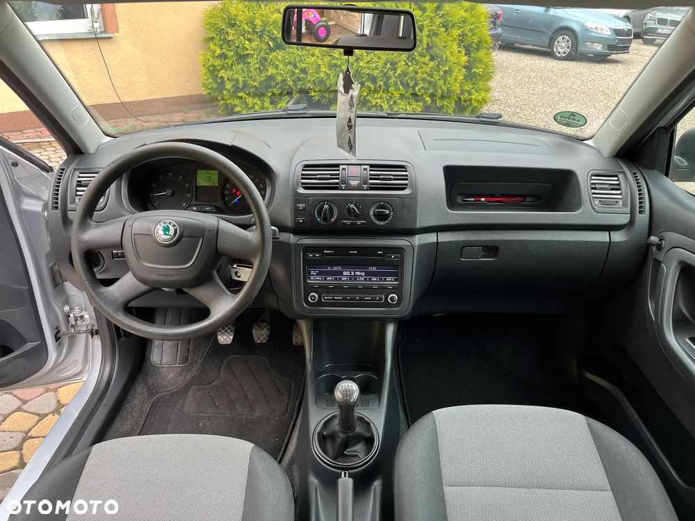 Skoda Fabia 1.2 HTP - 11