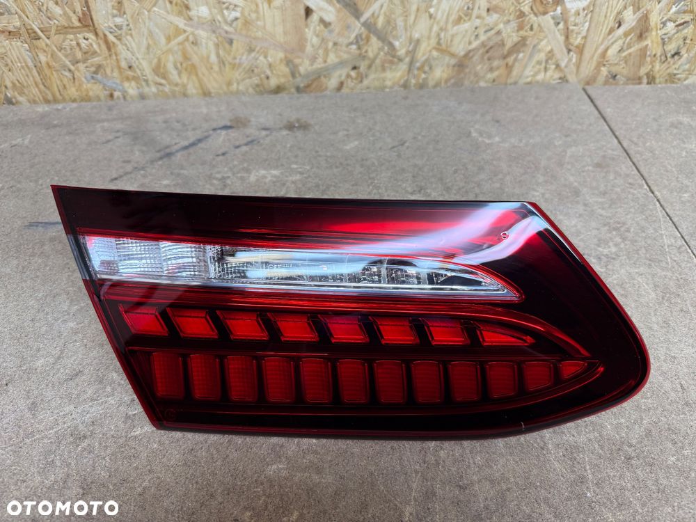 LAMPA TYŁ LEWA W KLAPĘ LED MERCEDES BENZ A238 W238 E COUPÉ A2389063501 - 6
