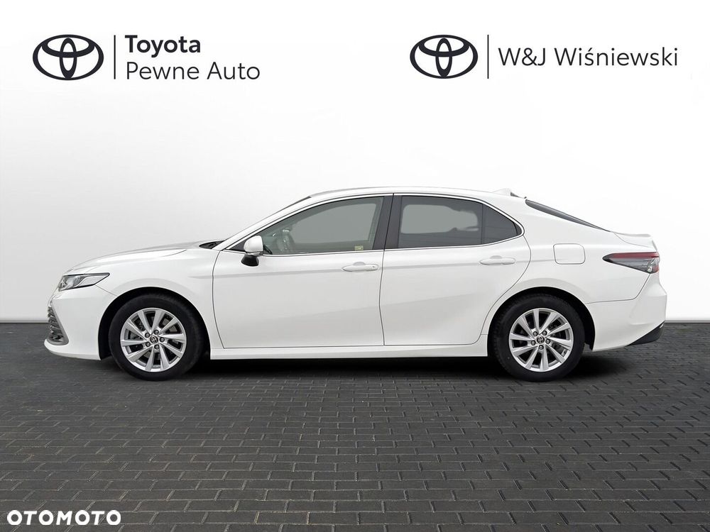 Toyota Camry 2.5 Hybrid Comfort CVT - 3